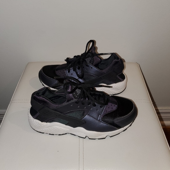 Chaussure Nike Huarache - Picture 2 of 4